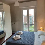 APPARTAMENTO MILANO VIA ADRIANO Affitti Brevi Italia